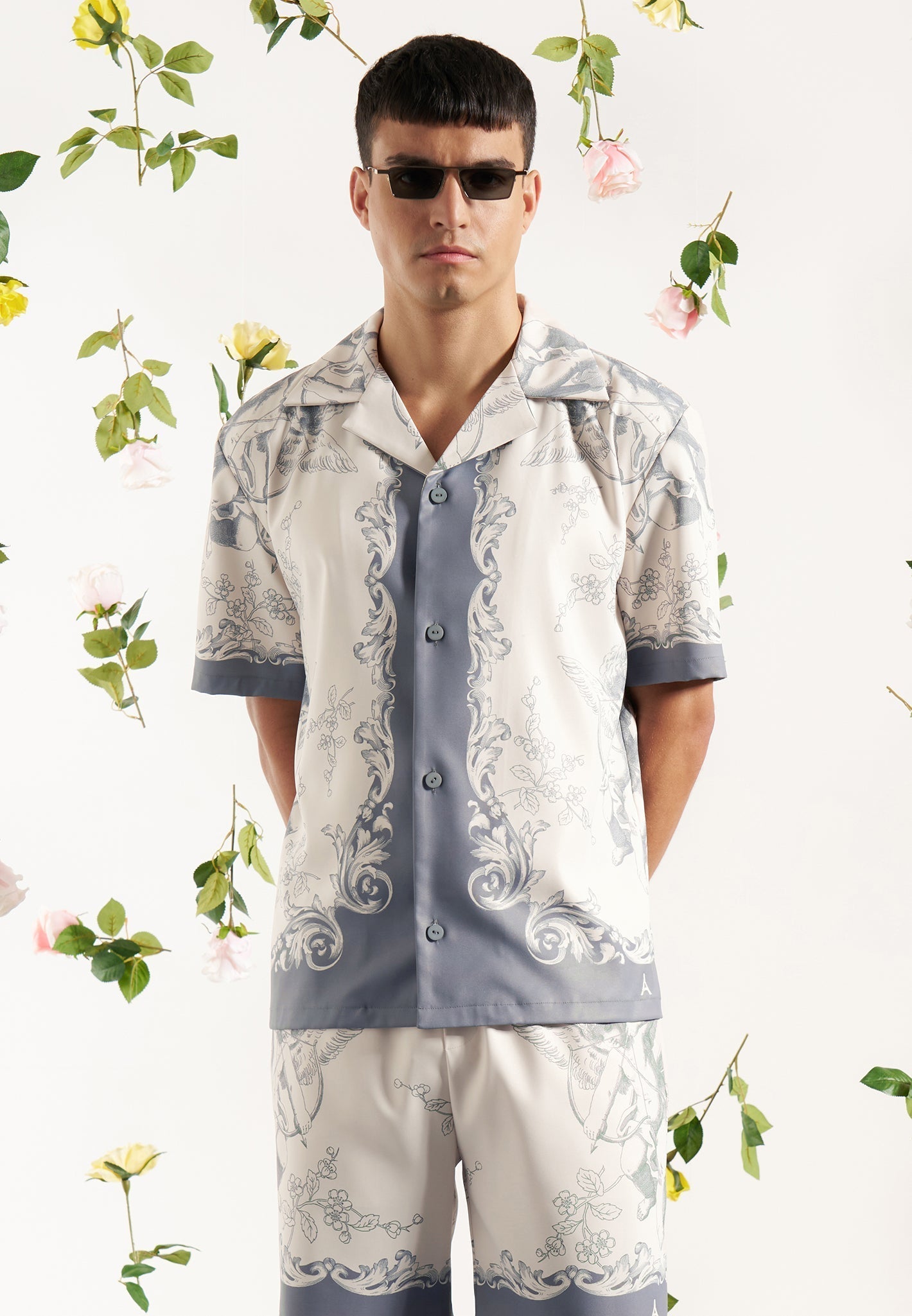 Signature Baroque Resort Shirt - Cream/Grey