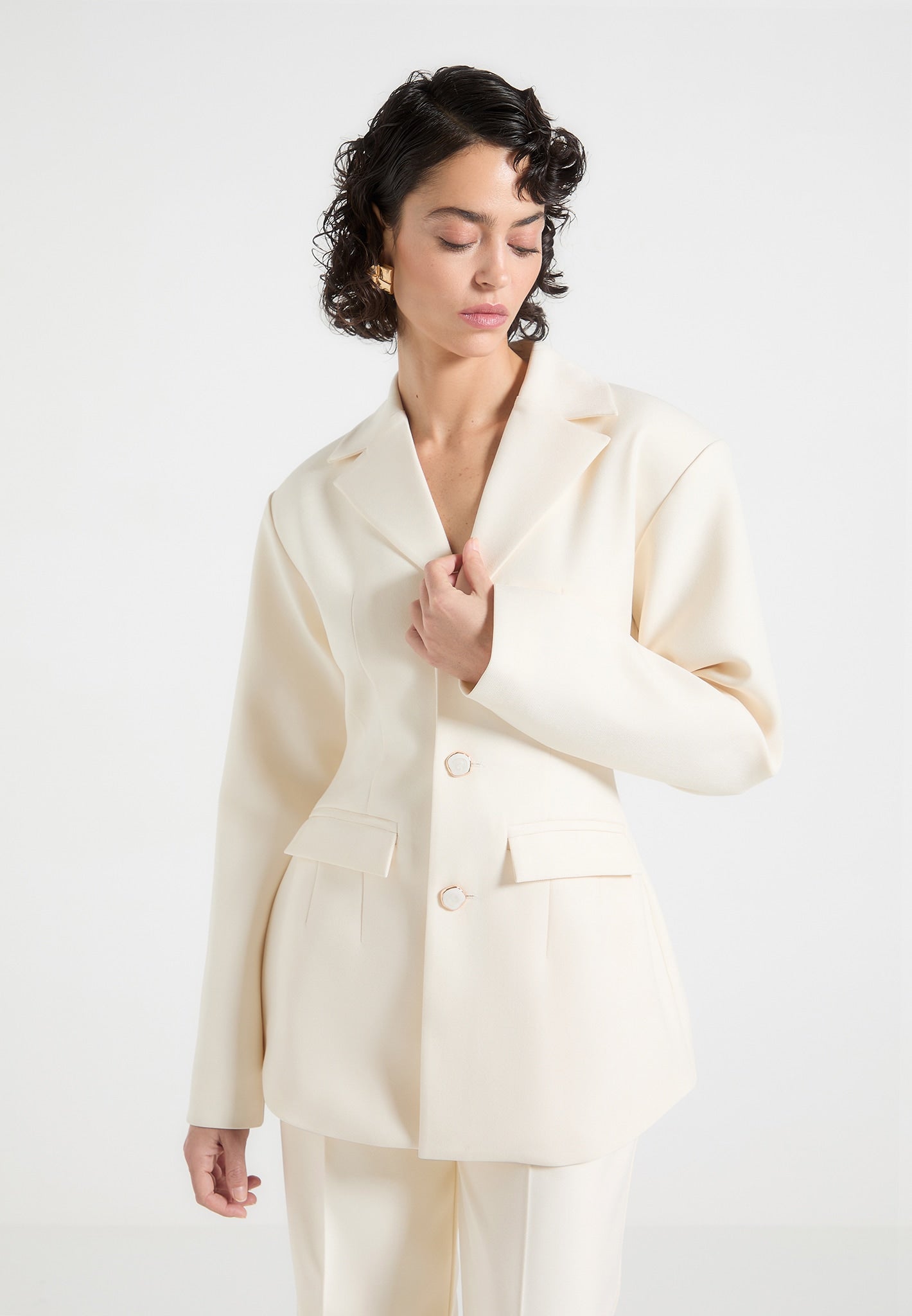 Wide Shoulder Cinch Waist Blazer - Cream