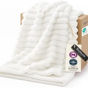 GentleSoft Fleece Throw Blanket